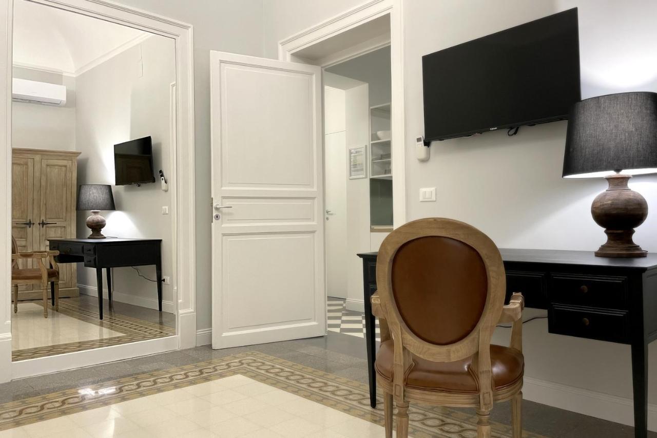 Apartamento Dimora Borghese “Whitaker” Palermo Exterior foto